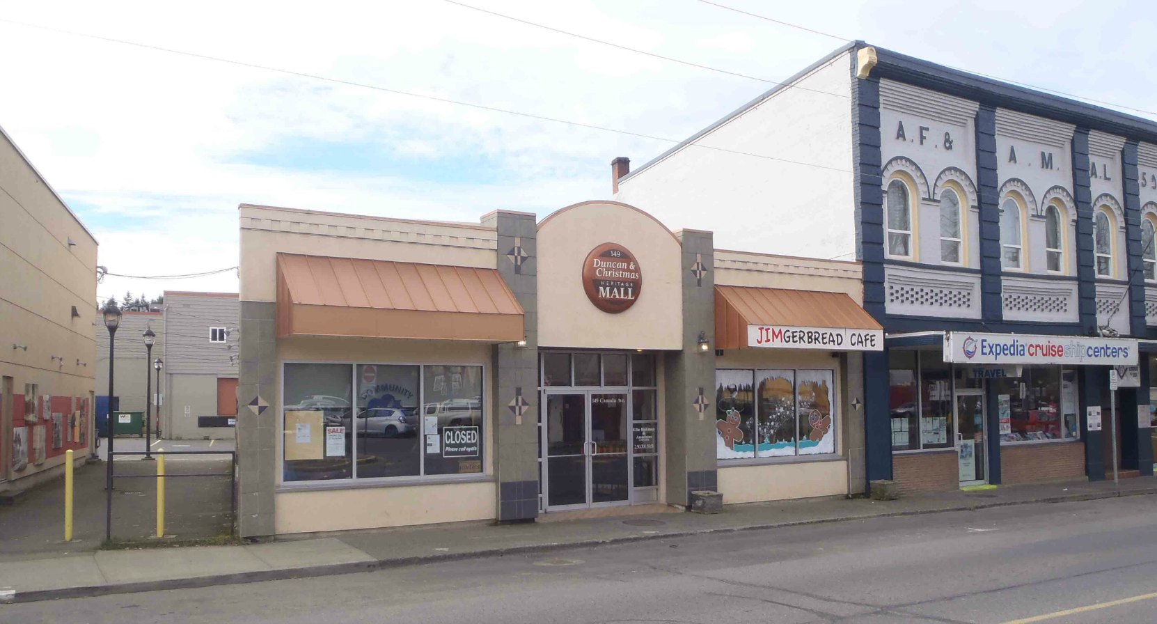 Duncan and Christmas Heritage Mall, 149 Canada Avenue, Duncan, B.C.