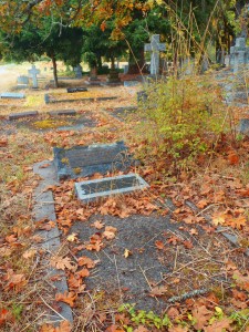 Frank Walton Dibb grave, St. Peter's Quamichan Anglican cemetery