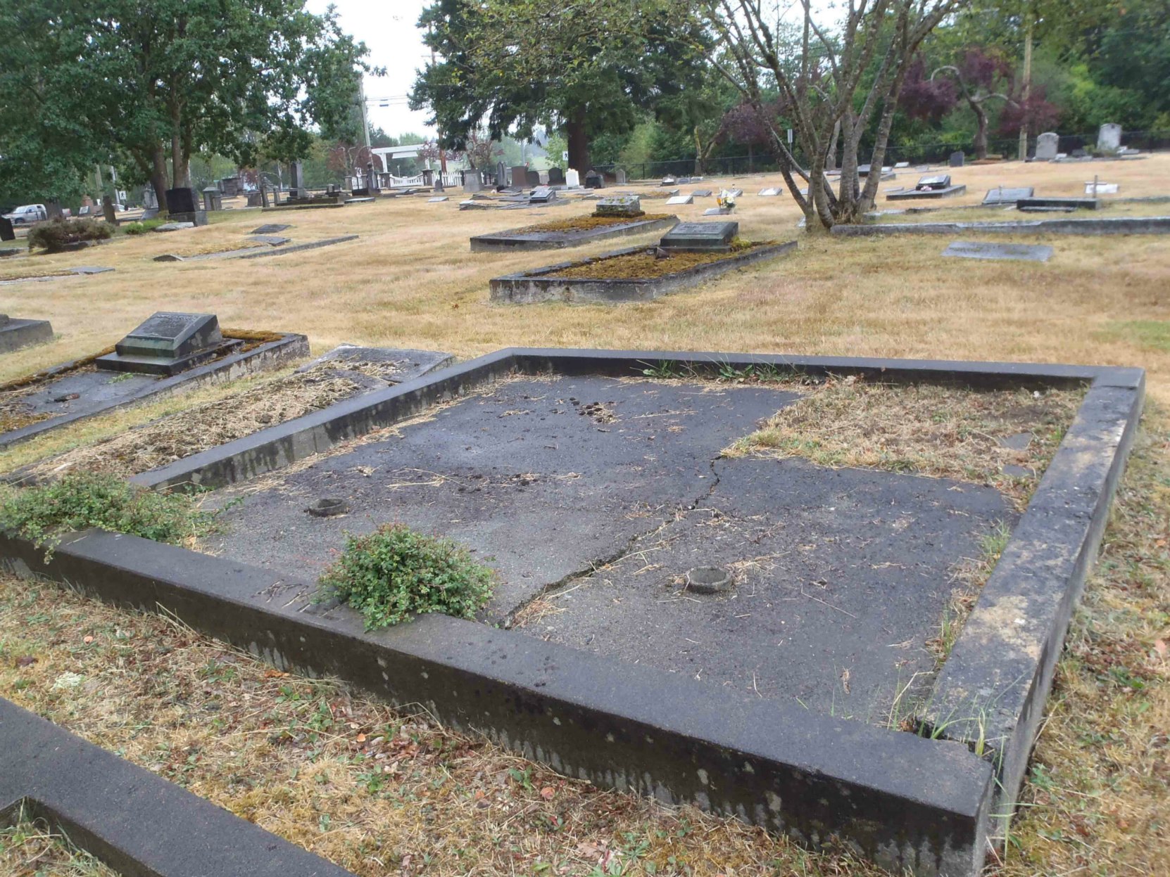 John Kyle family grave, Mountain View Cemetery, North Cowichan