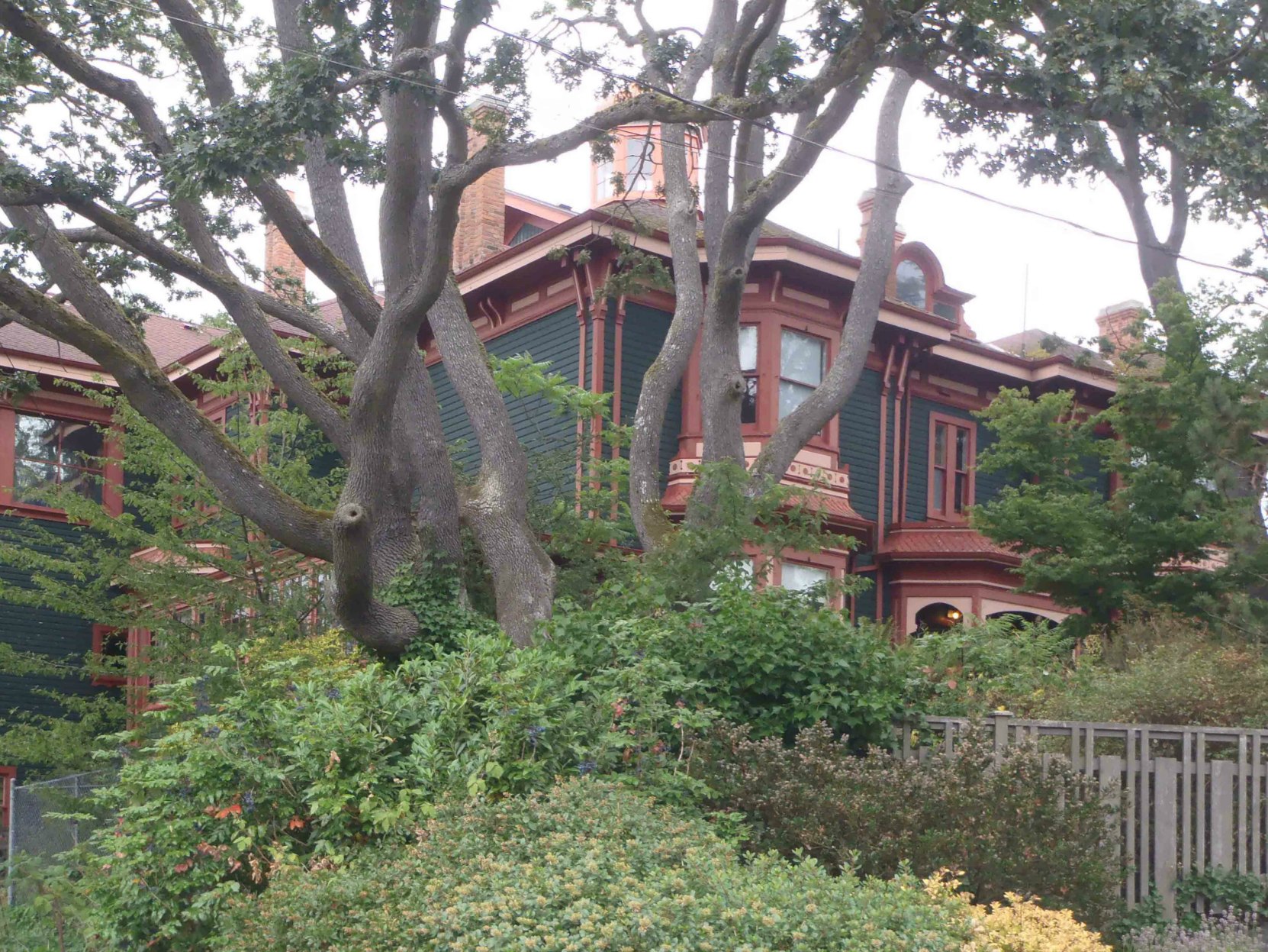 1040 Moss Street, now the Art Gallery of Greater Victoria. Designed and built in 1889-90 by George Mesher for Alexander Alfred Green.