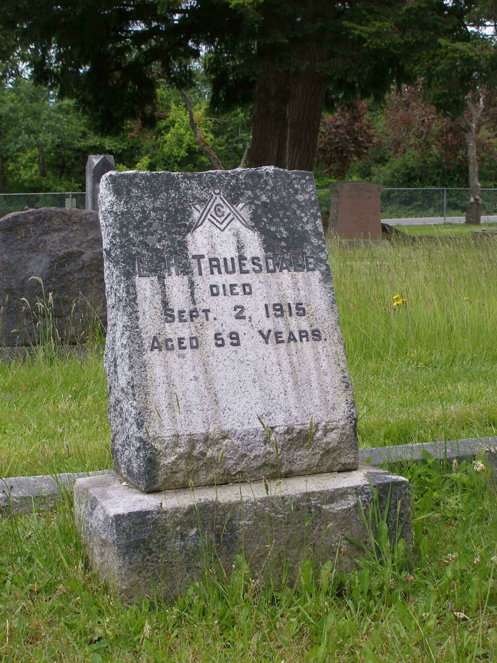 Lewis Truesdale grave, Mountain View Cemetery, North Cowichan