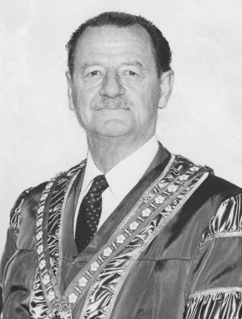 Douglas William Barker as Mayor of Duncan (photo by John Sargeant)