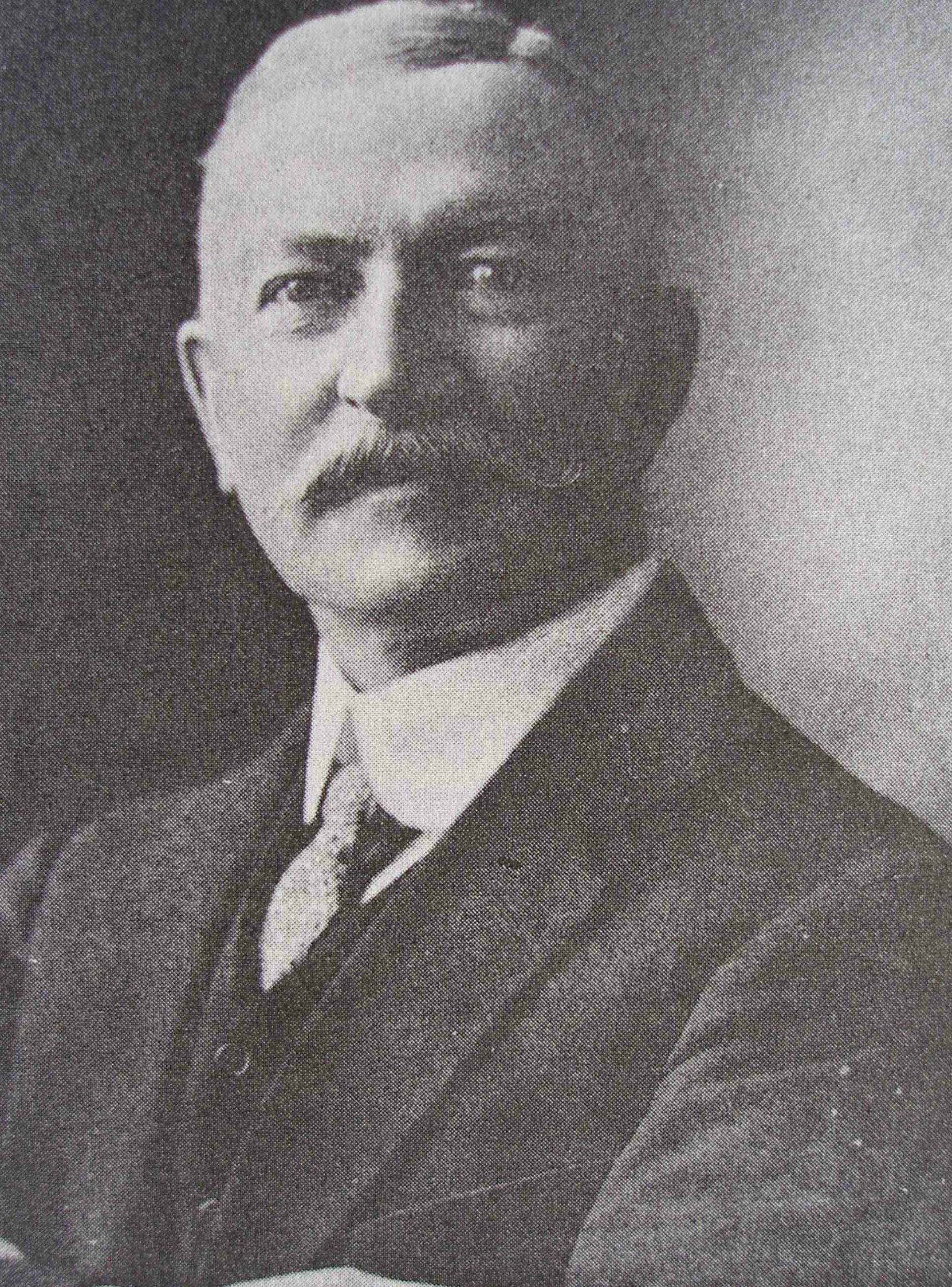 Dr. Israel Wood Powell, circa 1910