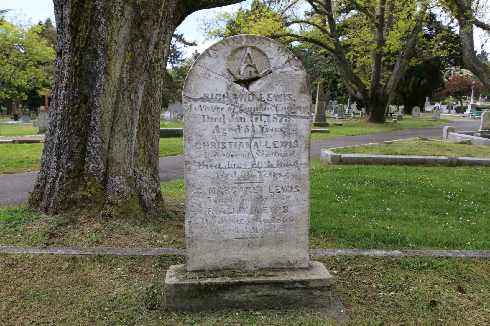 Richard Lewis grave, Ross Bay Cemetery, Victoria, B.C.