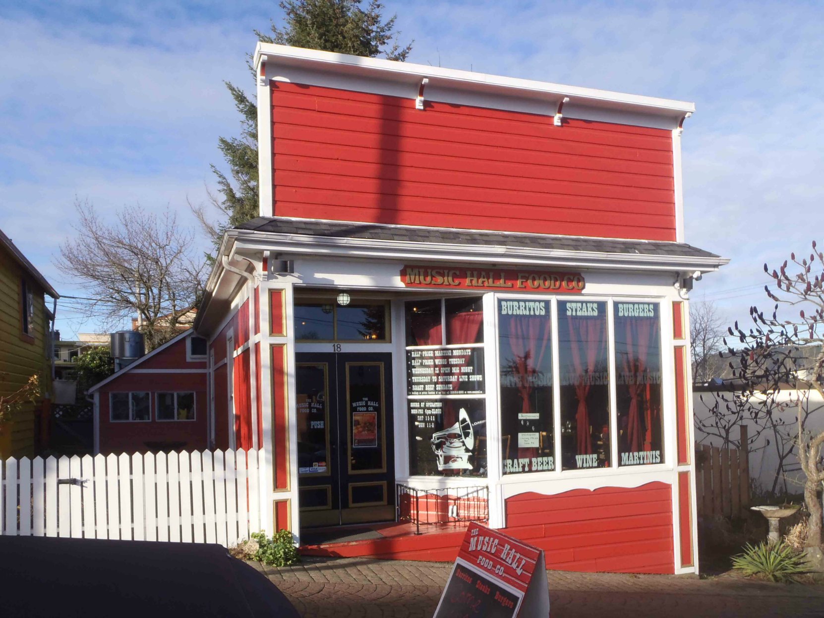 18 Roberts Street, Ladysmith, B.C. This building is now a coffee shop but it was originally the business office of John Stewart, a Past Master of St. John's Lodge, No. 21