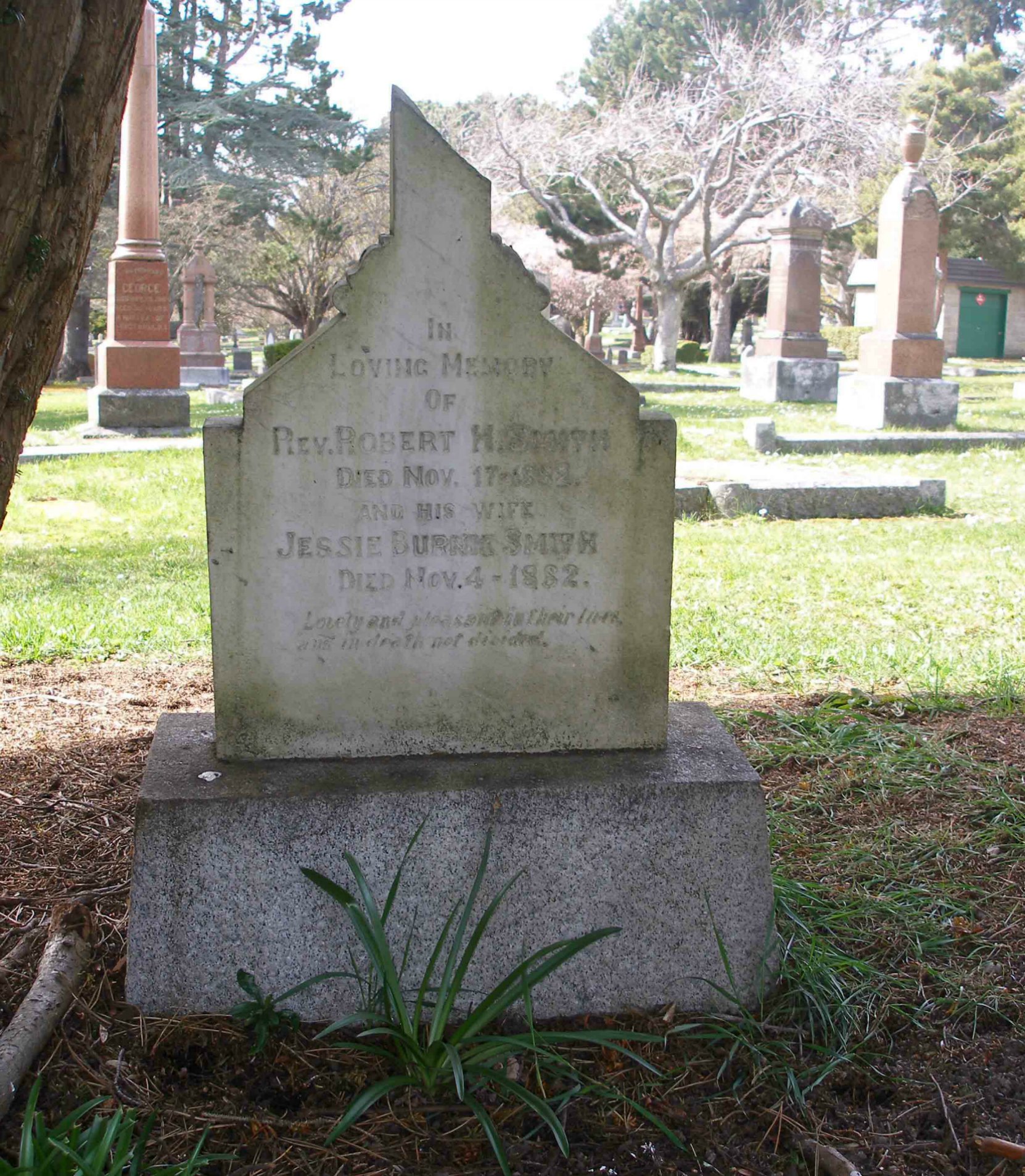 The grave of Reverend Robert Hall Smith and Jessie Burnes Smith, Ross Bay Cemetery, Victoria, B.C.