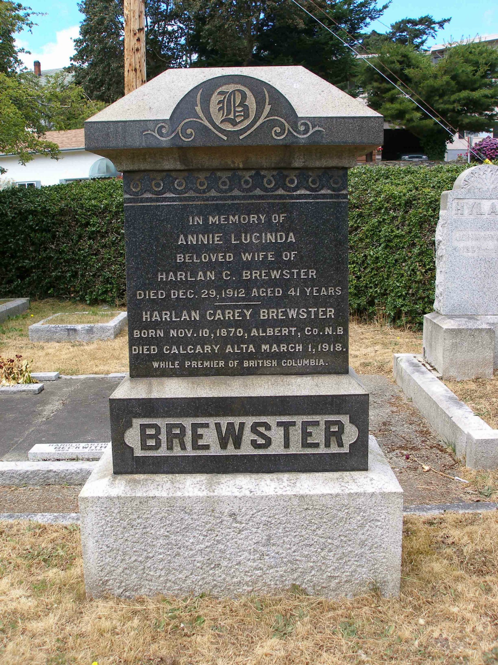 Harlan Carey Brewster grave stone, Ross Bay Cemetery, Victoria, B.C. (photo by Temple Lodge No. 33 Historian)