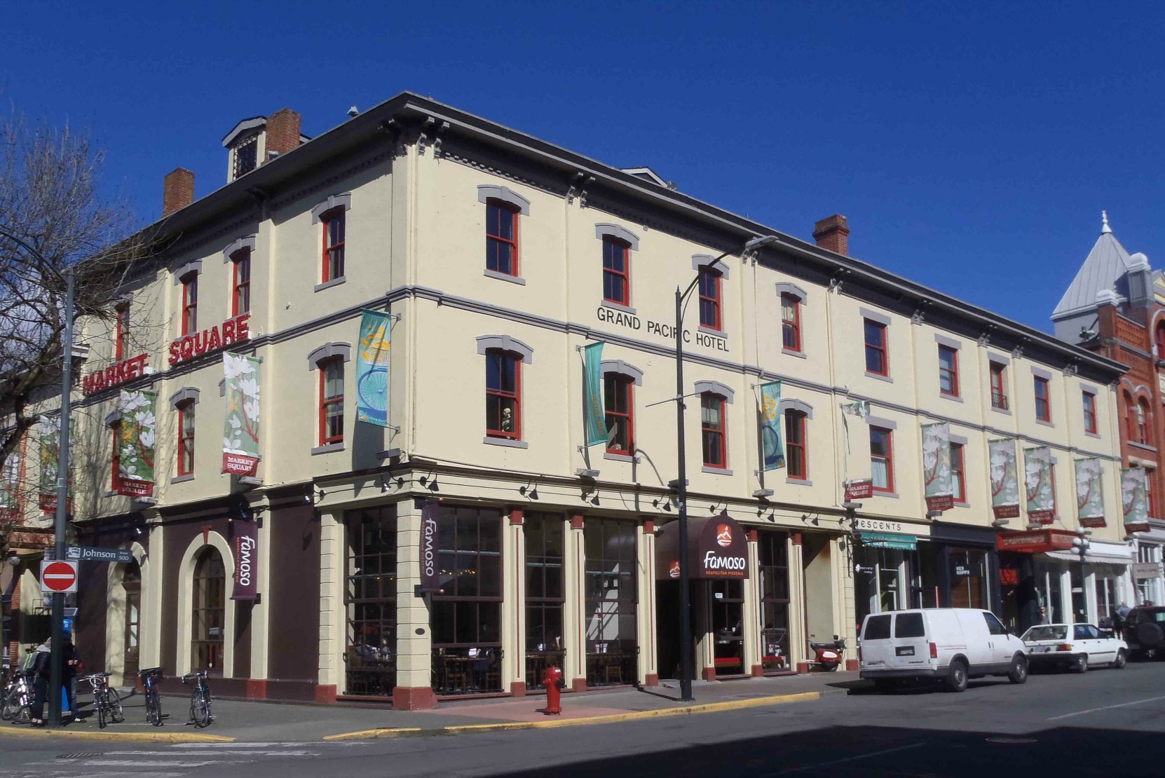 530-540 Johnson Street, Victoria, B.C. Originally built in 1879 by Giacomo Bossi as the Grand Pacific Hotel. (photo by Temple Lodge No. 33 Historian)