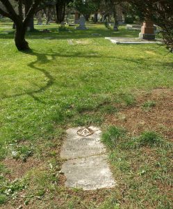 Peter Ousterhout grave, Ross Bay Cemetery, Victoria, B.C. (photo by Temple Lodge No. 33 Historian)