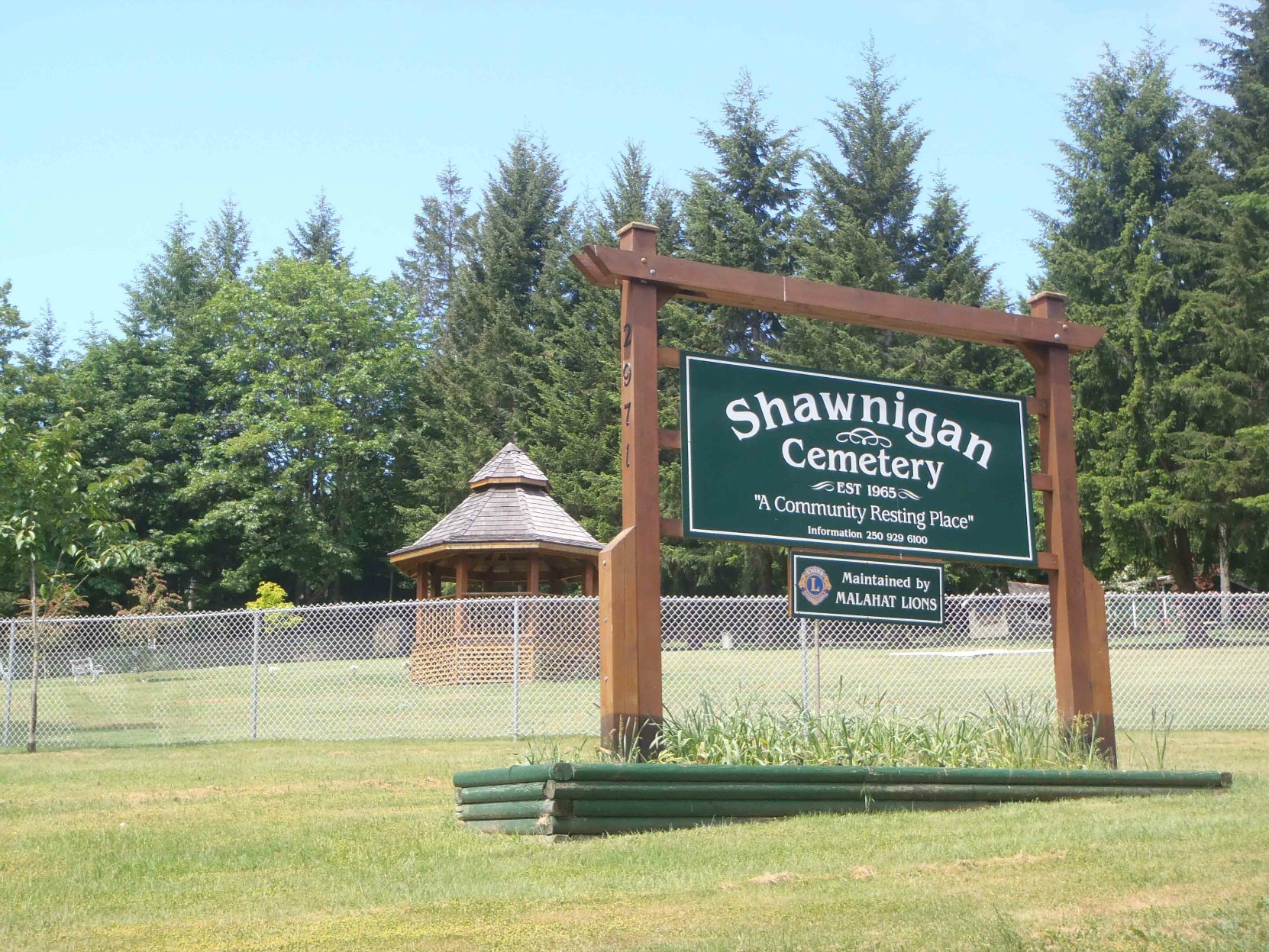 Shawnigan Cemetery, Shawnigan Lake, B.C. (photo by Temple Lodge No. 33 Historian)