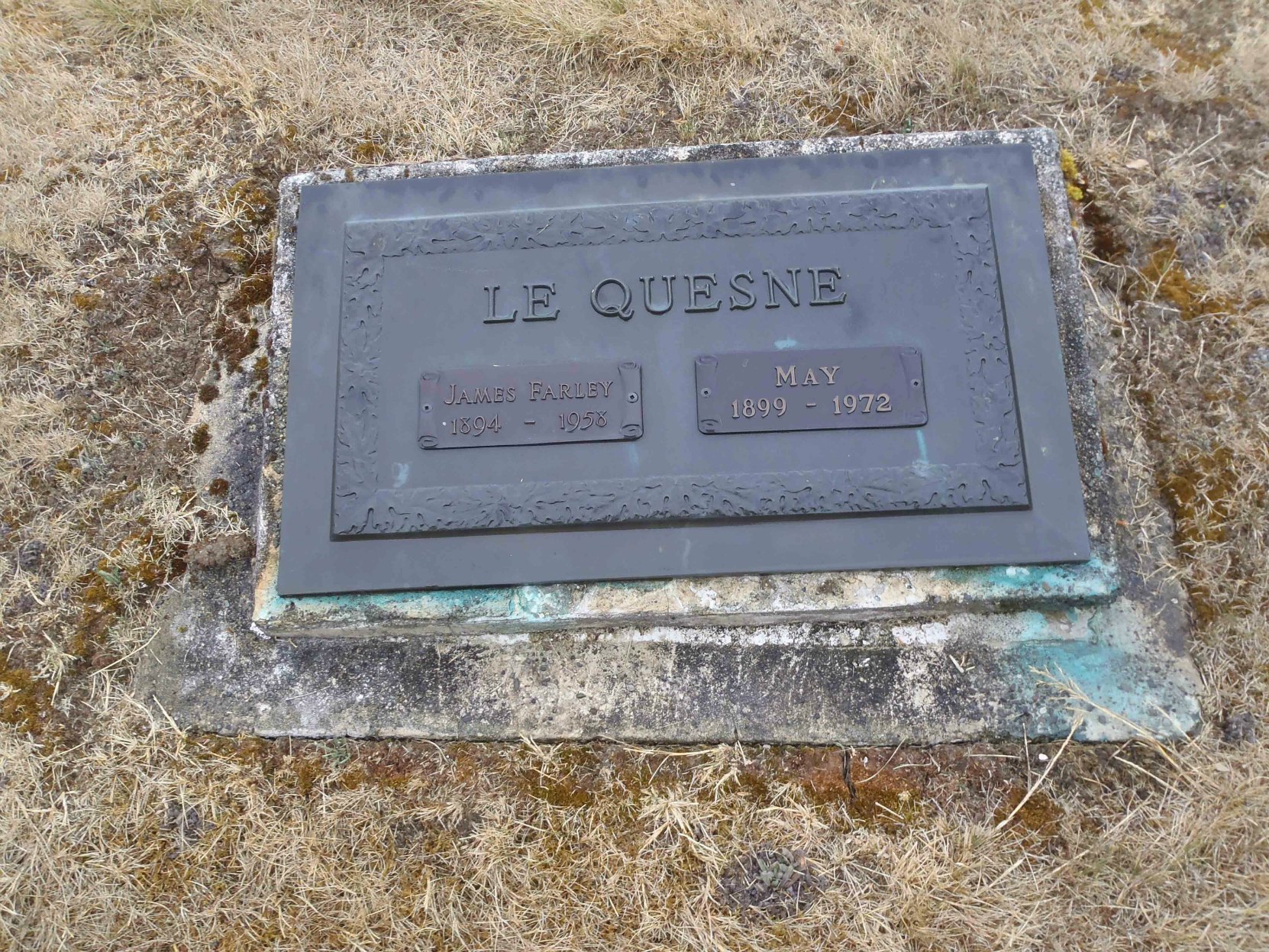 James Farley LeQuesne grave, Mountain View Cemetery, North Cowichan (photo by Temple Lodge No. 33 Historian)