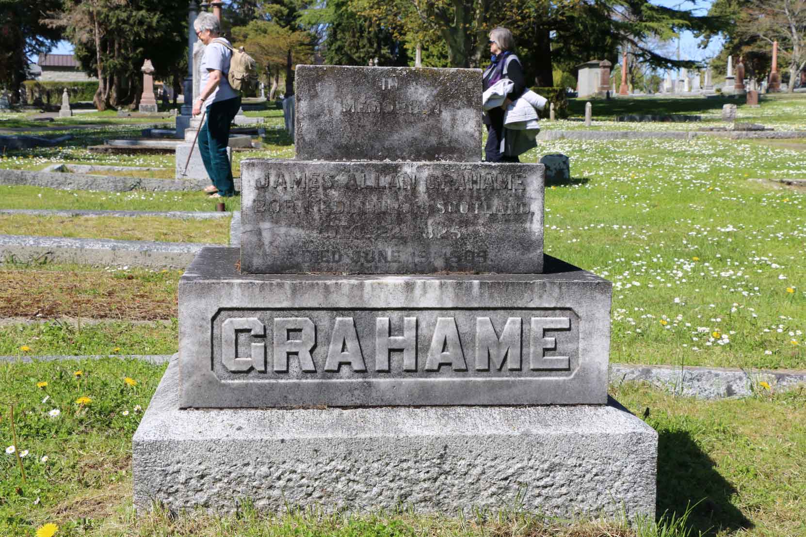 James Allan Grahame grave inscription, Ross Bay Cemetery, Victoria, B.C. (photo by Temple Lodge No. 33 Historian)