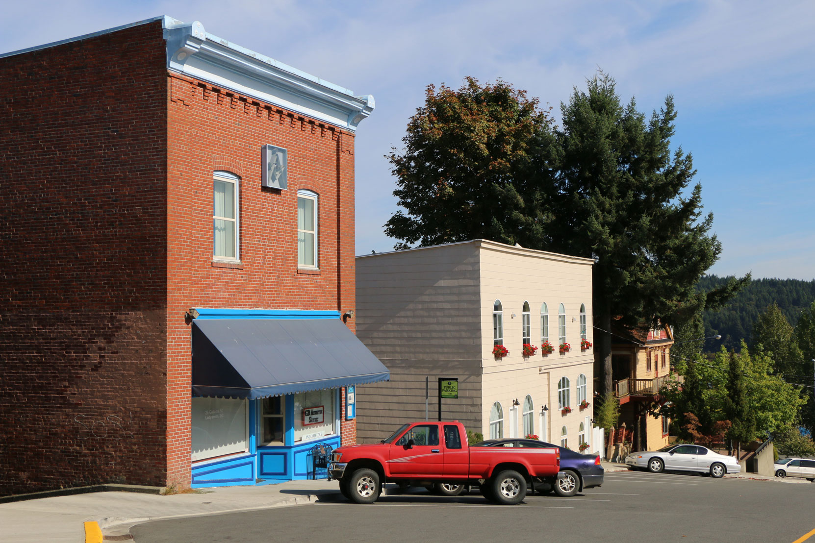 St. John's Masonic Temple, 26 Gatacre Street, Ladysmith, BC (photo by St. John's Lodge Historian)