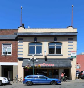 512-514 Fort Street, Victoria, BC. Built for David Russel Ker (photo: Temple Lodge No. 33 Historian)