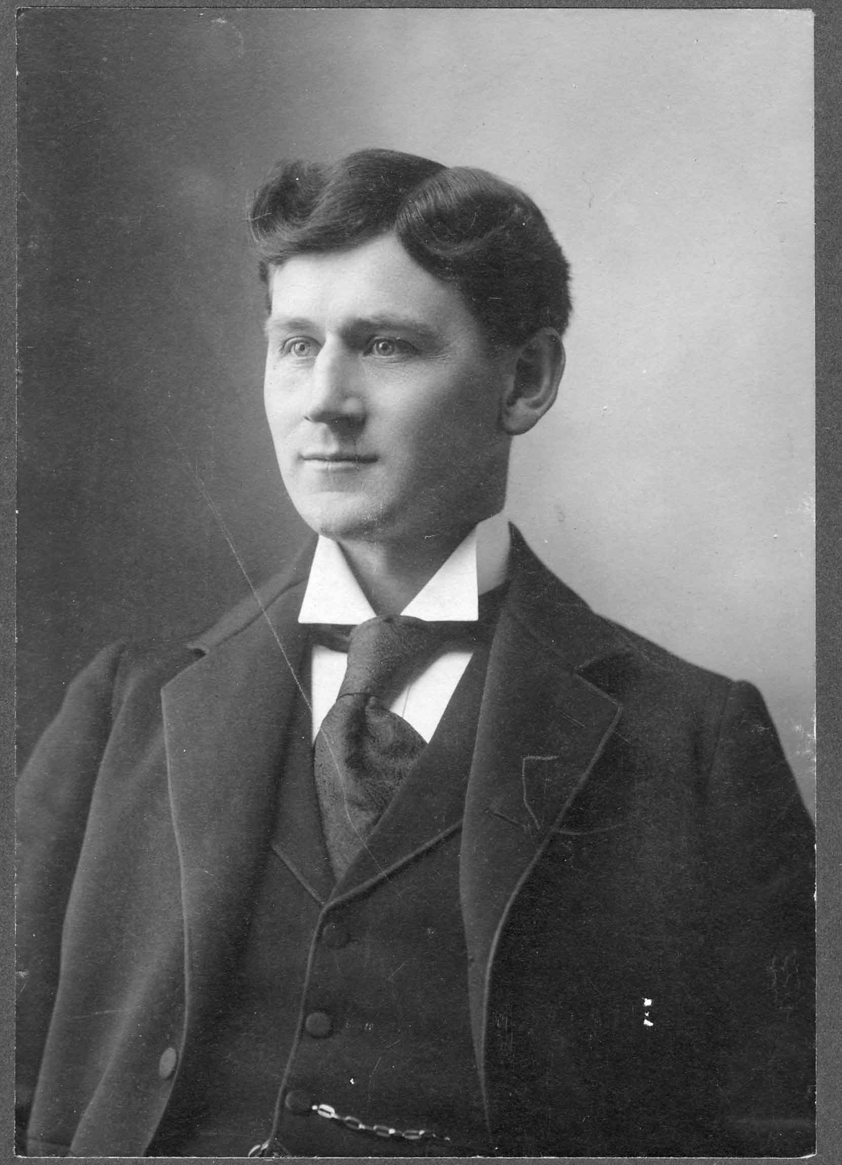 Thomas Rodney Cusack (1868-1925). His printing company, based at 825 Courtney Street in downtown Victoria, printed the debentures issued to finance the construction of the Duncan Masonic Temple in 1912.