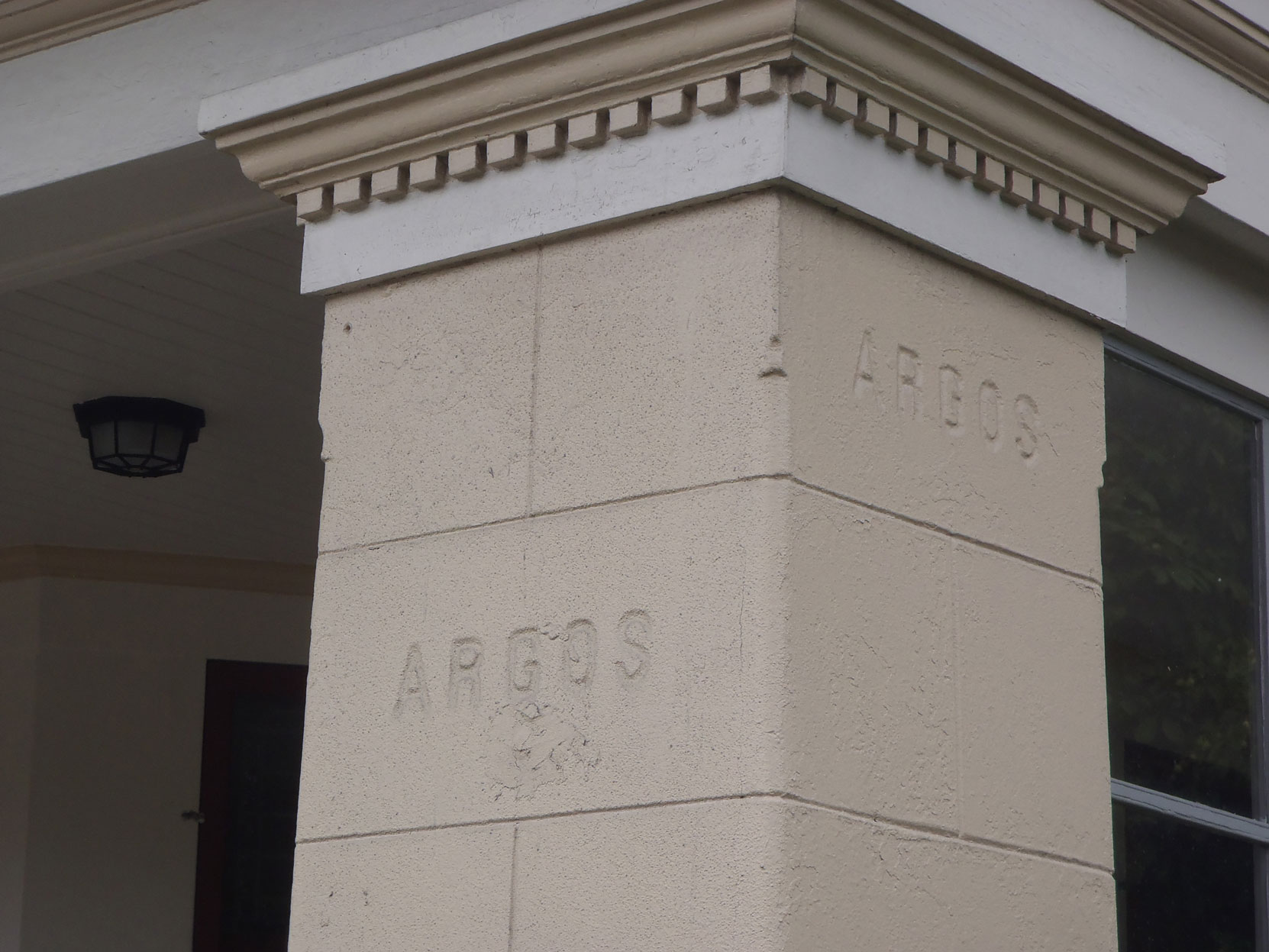 Detail at 1402 Stadacona Avenue, built for in 1907 by designed/builder David H. Bale as his personal residence. (photo: Temple Lodge No. 33 Historian)