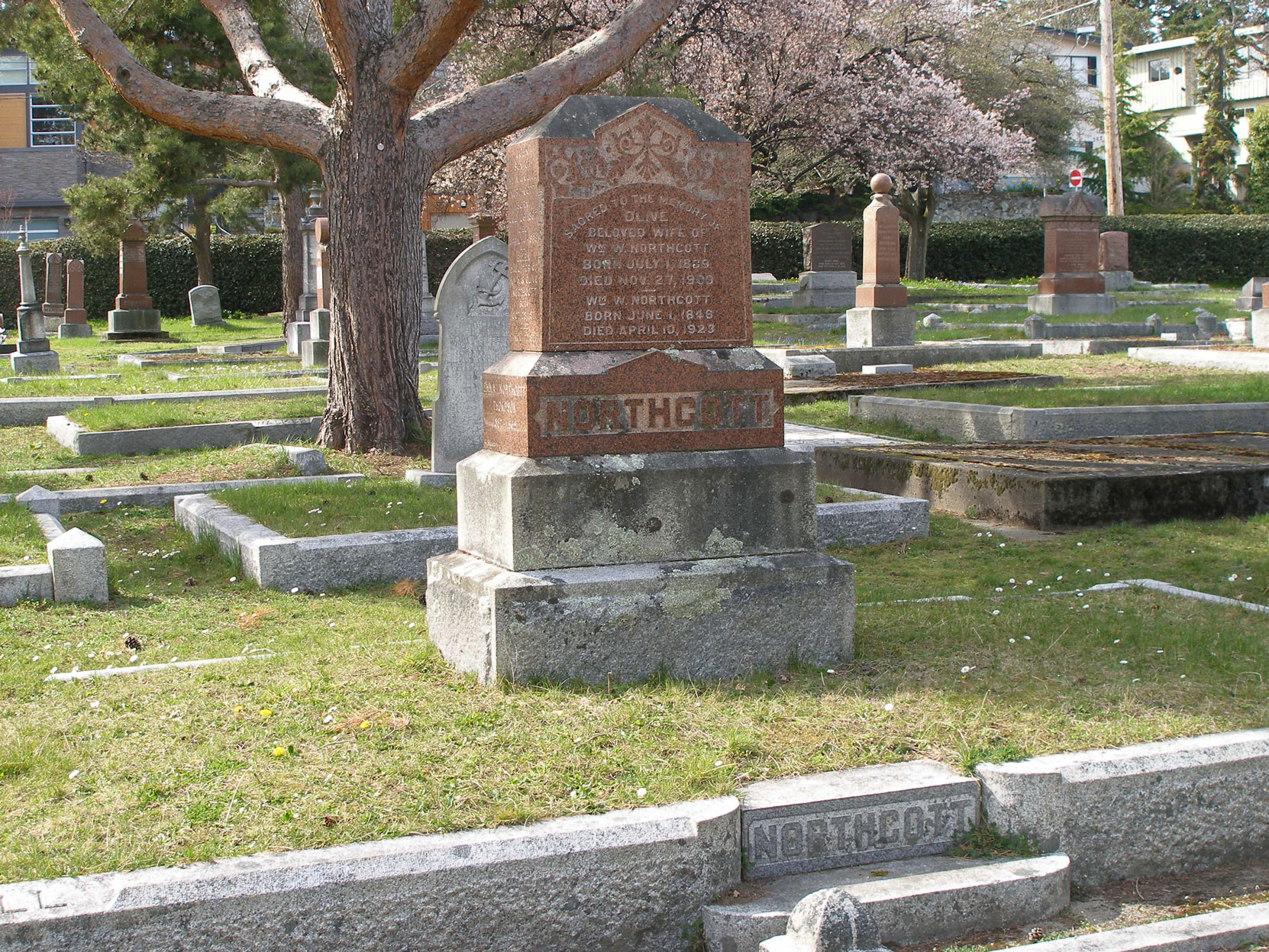 William Walter Northcott, family grave, Ross Bay Cemetery, Victoria, B.C. (photo: Temple Lodge No. 33 Historian)