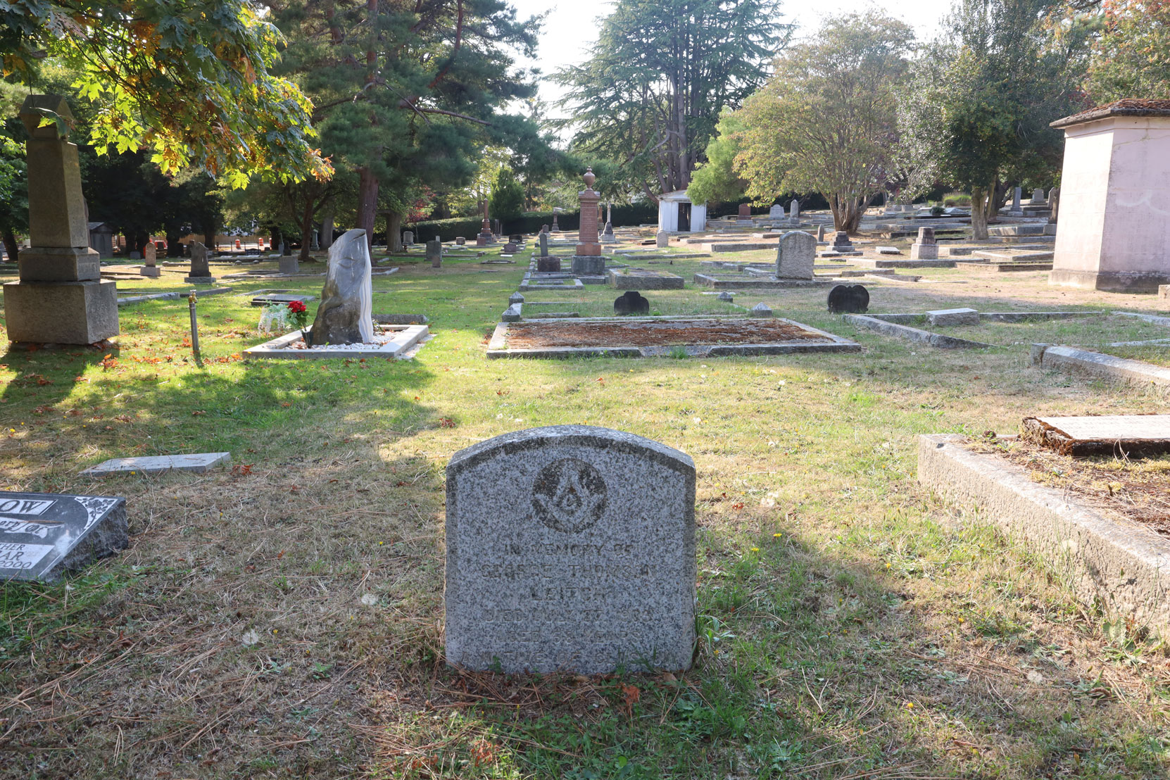 George Thomson Leitch grave, Roos Bay Cemetery, Victoria, BC (photo: Temple Lodge No. 33 Historian)